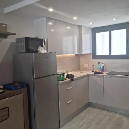 Beautiful Duplex With Heated Pool 아파트 *