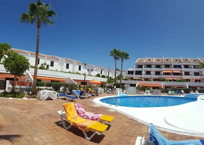 Beautiful Duplex With Heated Pool Апартаменти