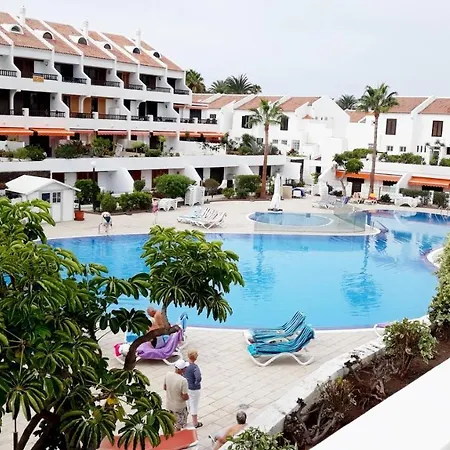 Апартаменти Beautiful Duplex With Heated Pool *